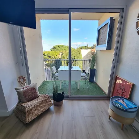 4 Personnes Avec Terrasse A 300m De La - Fr-1-309-372 * Collioure