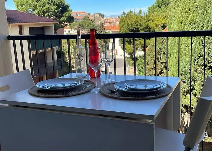 Appartement Avec Terrasse Pour 4 Personnes Proche - Fr-1-309-372 *